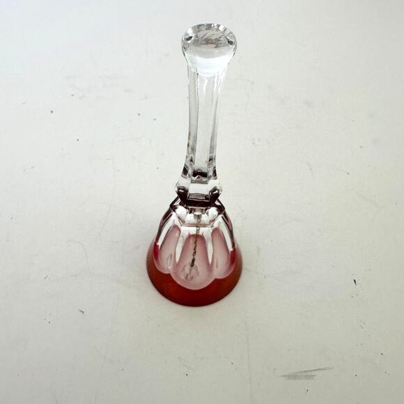 Vintage French Bayel Cristallin Cranberry‎ / Rose Flash Cut Crystal Bell 4 Inch - Picture 2 of 4